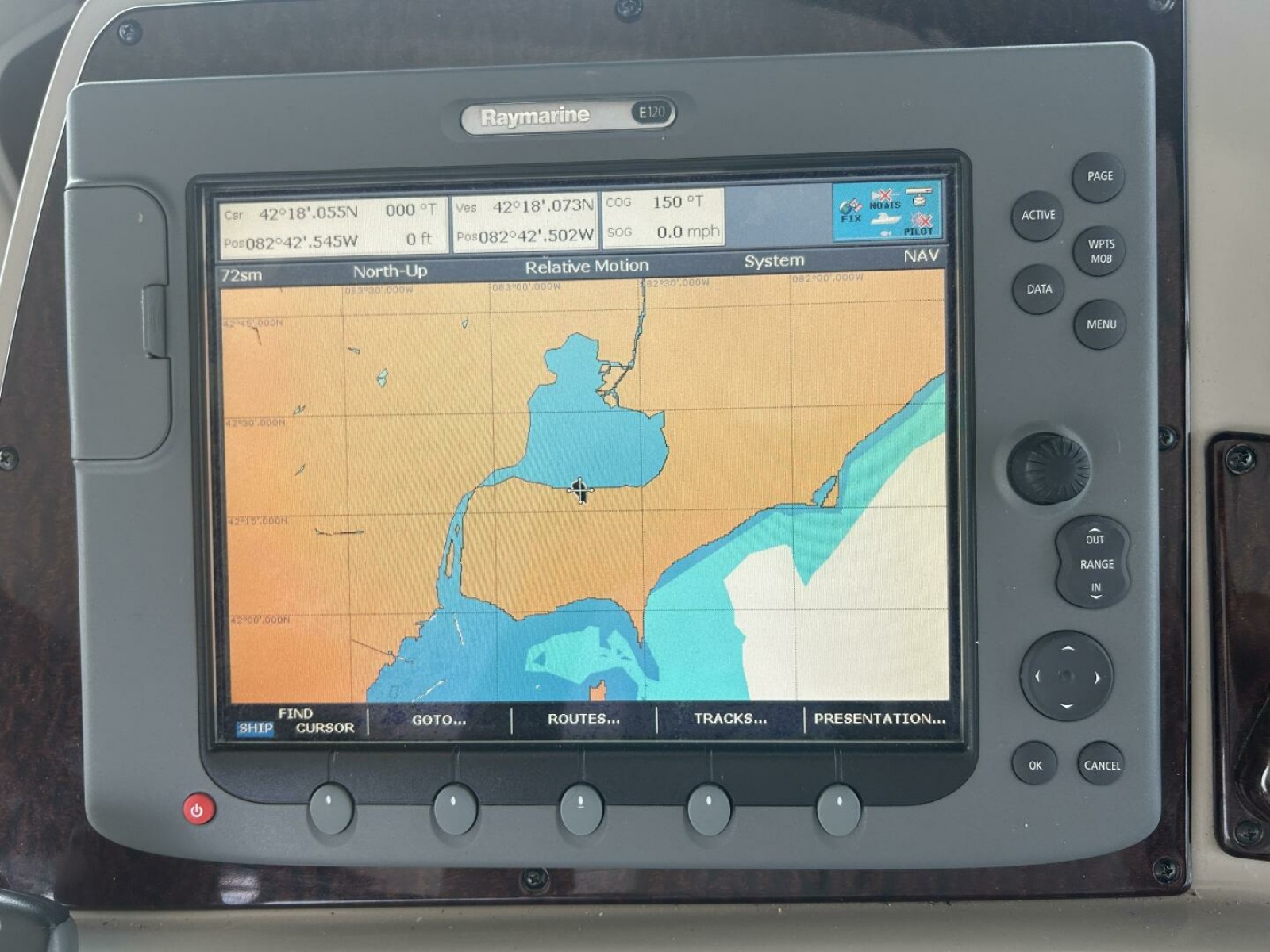 2010 Sea Ray 370 Sundancer 37