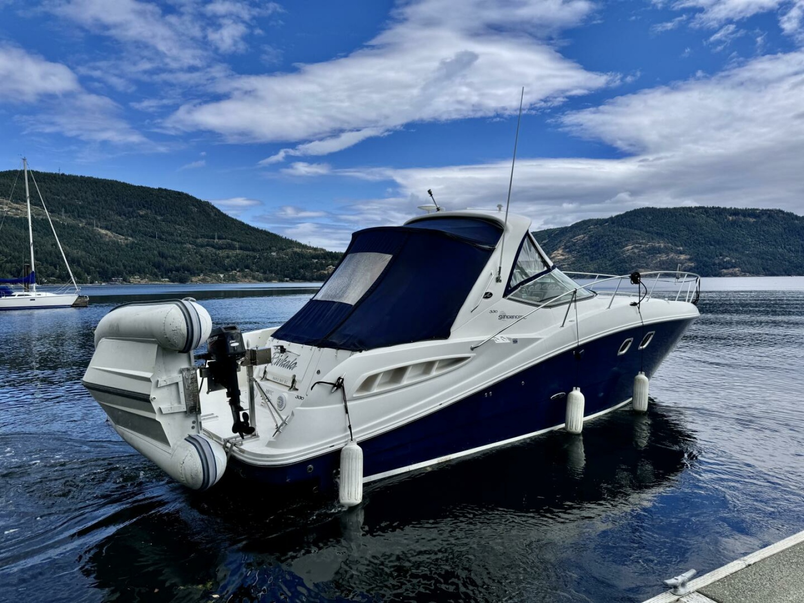 2008 Sea Ray 330 Sundancer 33