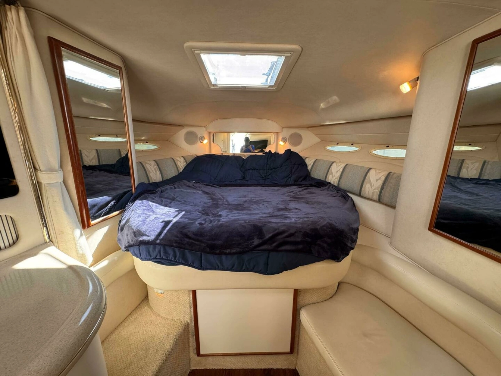 2001 Sea Ray 340 Sundancer 34