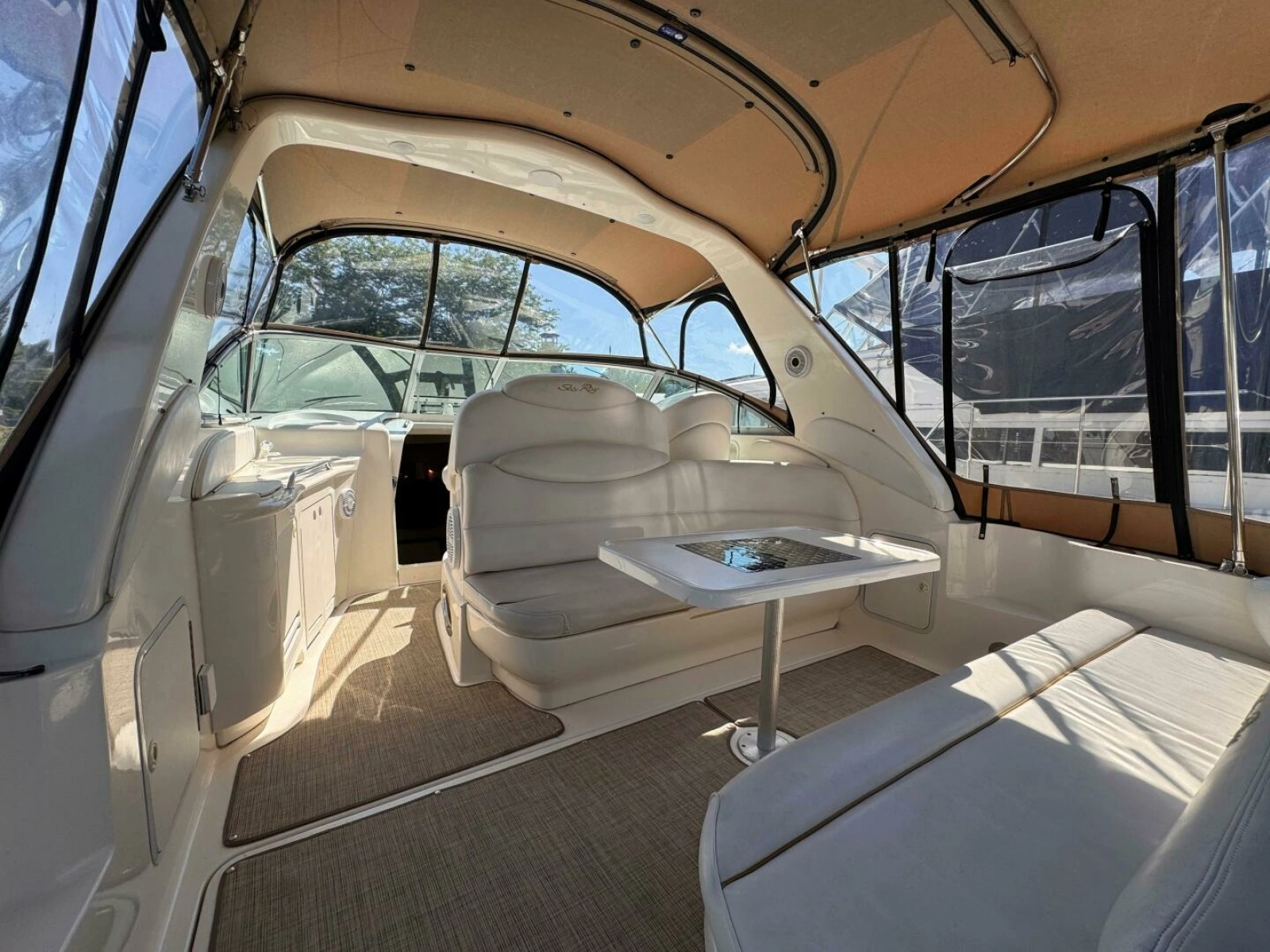 2001 Sea Ray 340 Sundancer 34