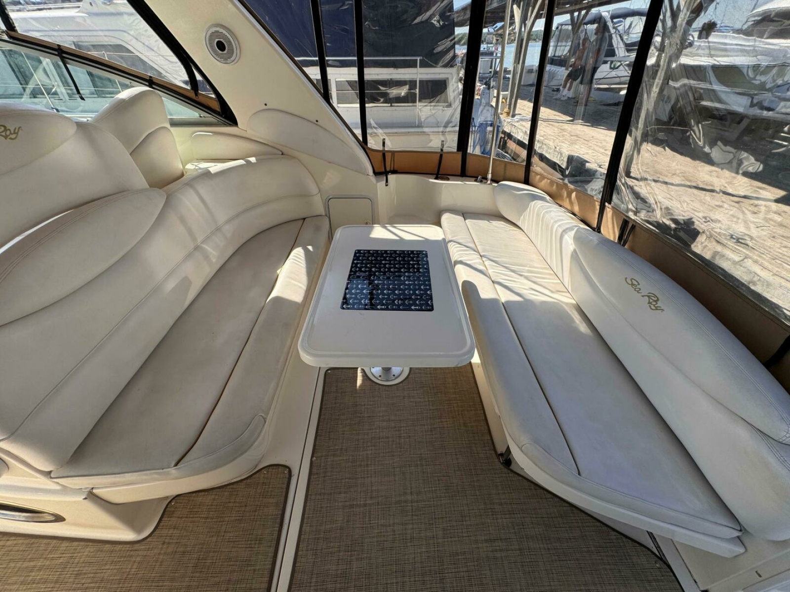 2001 Sea Ray 340 Sundancer 34