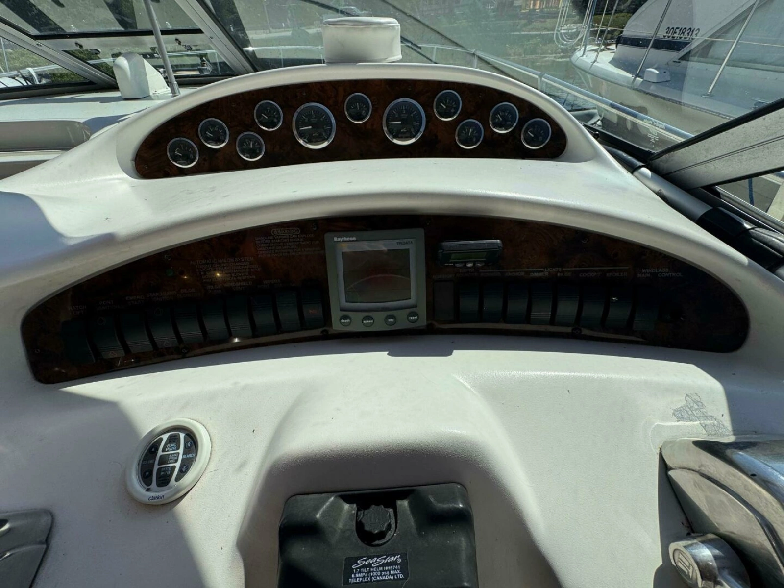 2001 Sea Ray 340 Sundancer 34