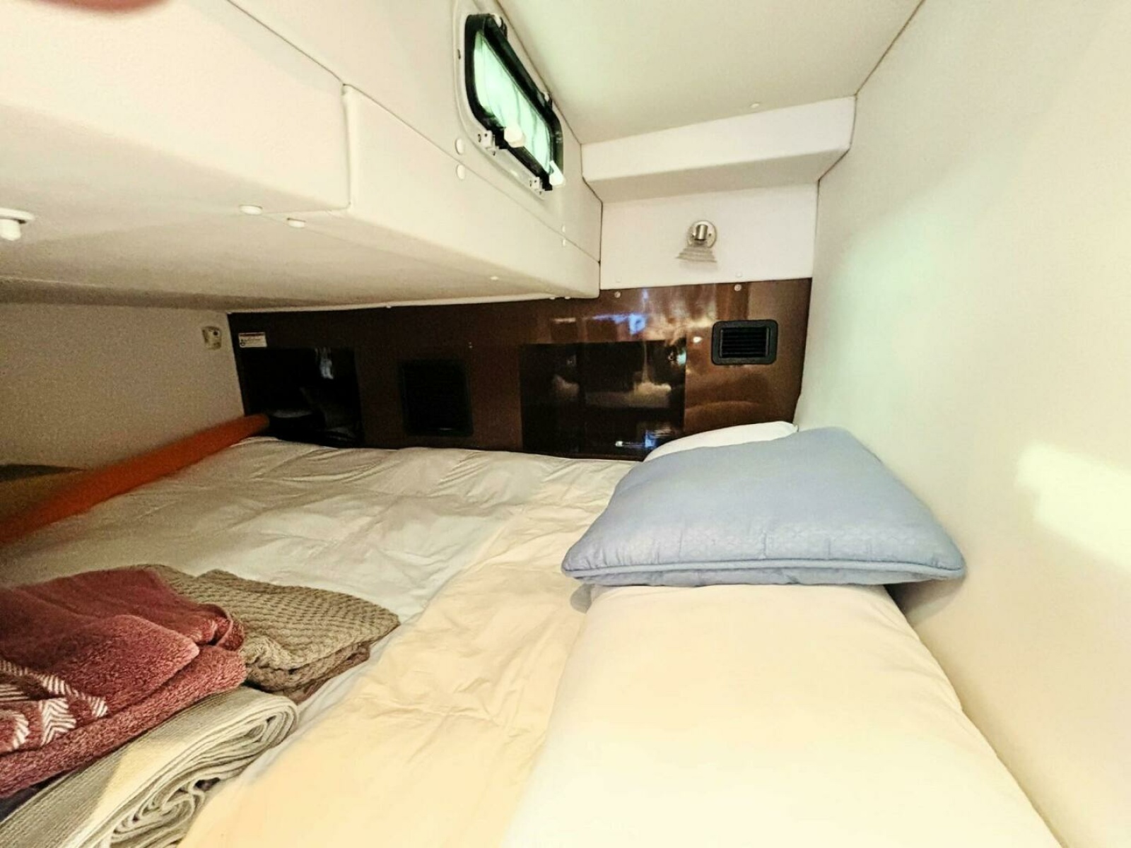 2017 Four Winns V255 25