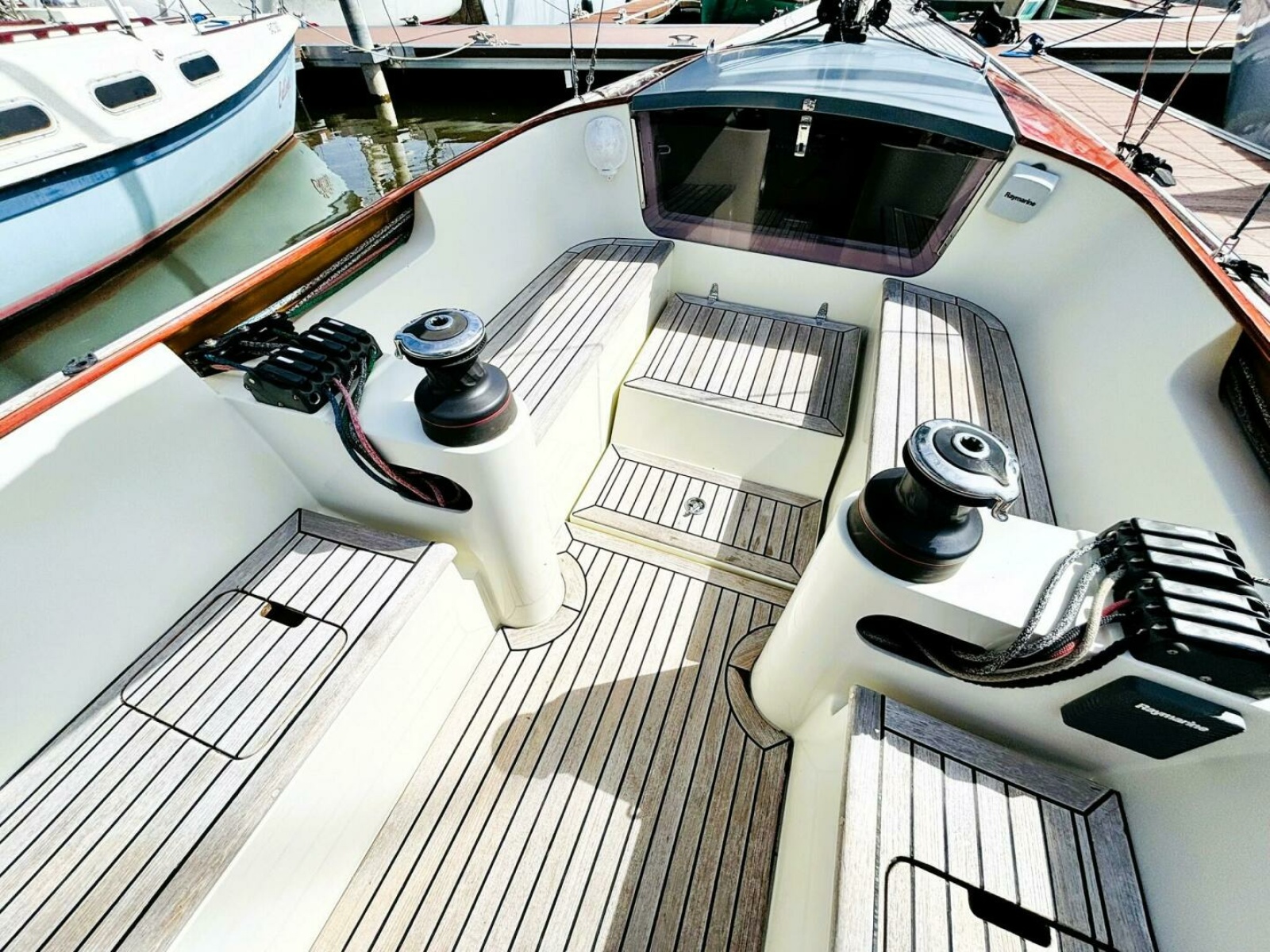 2016 Tofinou 8M 26