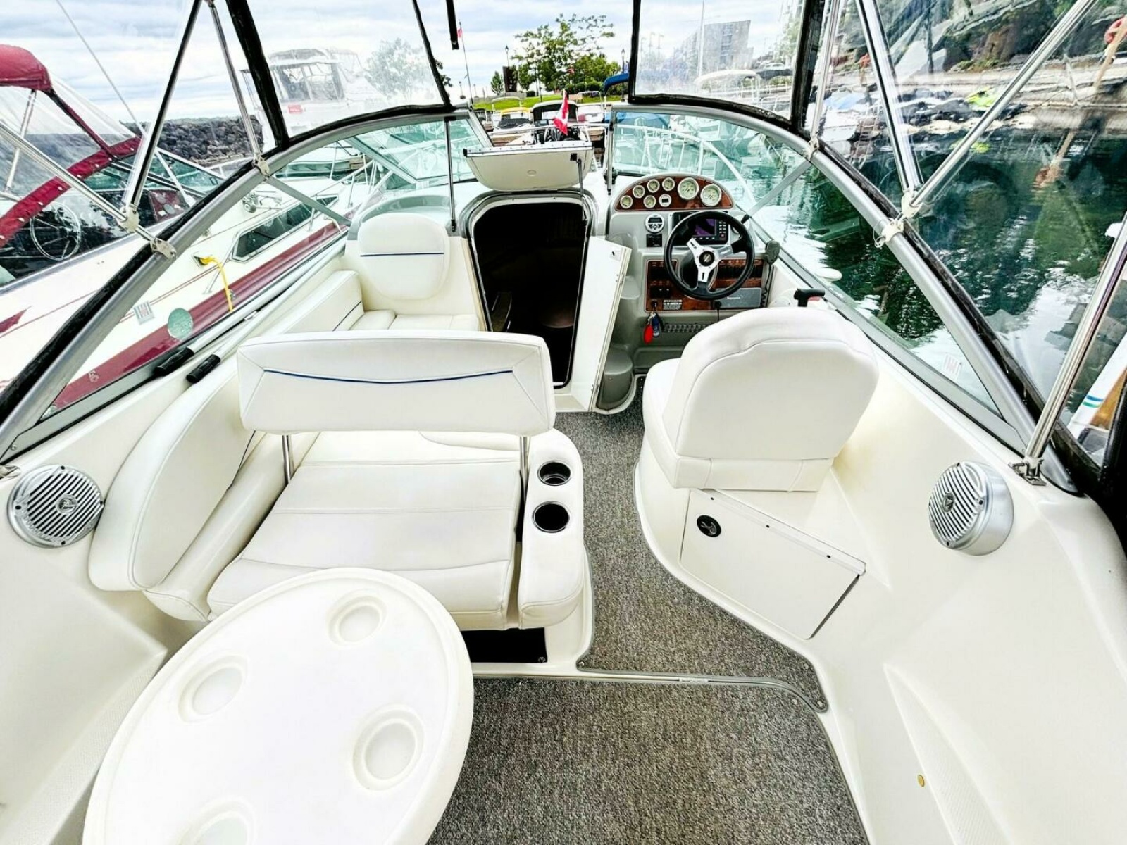 2008 Bayliner 245 SB 24