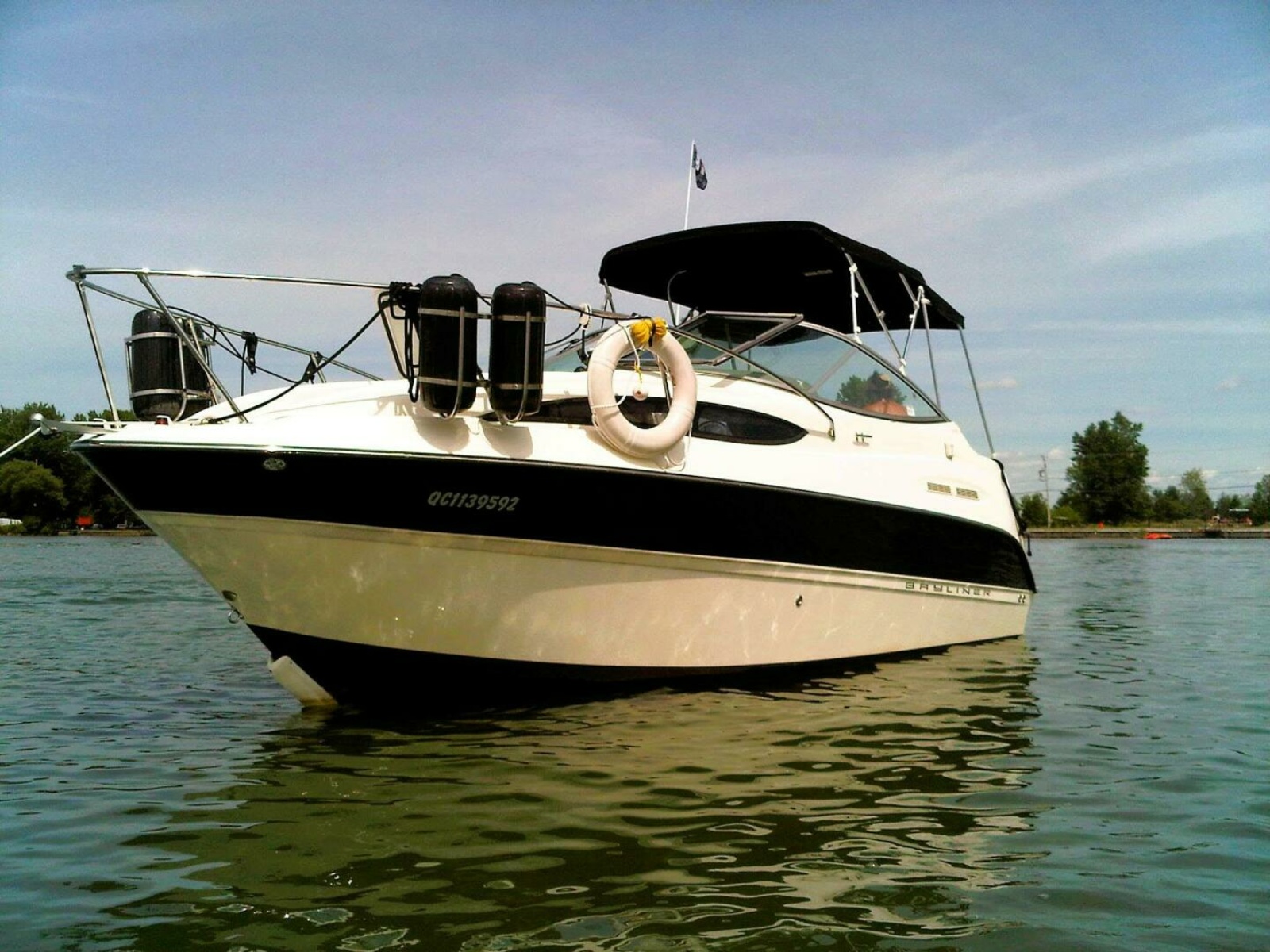 2008 Bayliner 245 SB 24