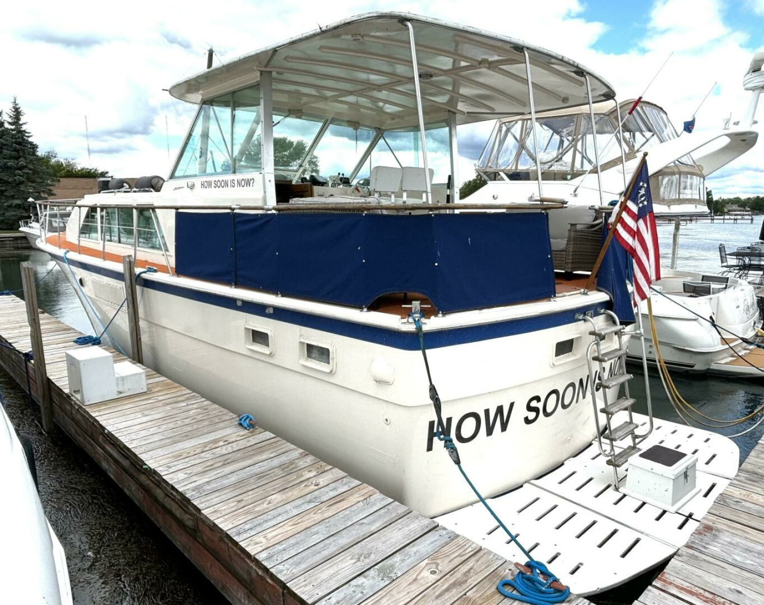 1972 Hatteras 43DC 43