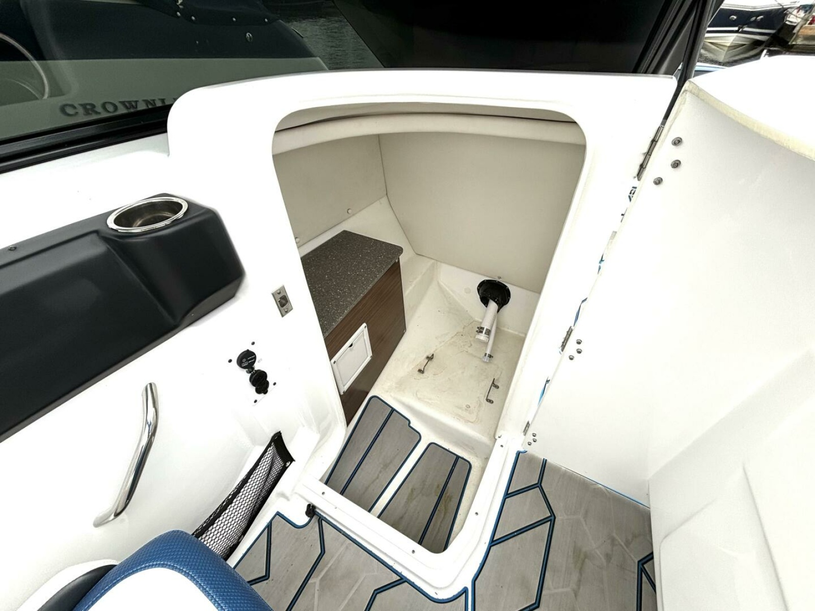2020 Scarab 255 ID Wake 25