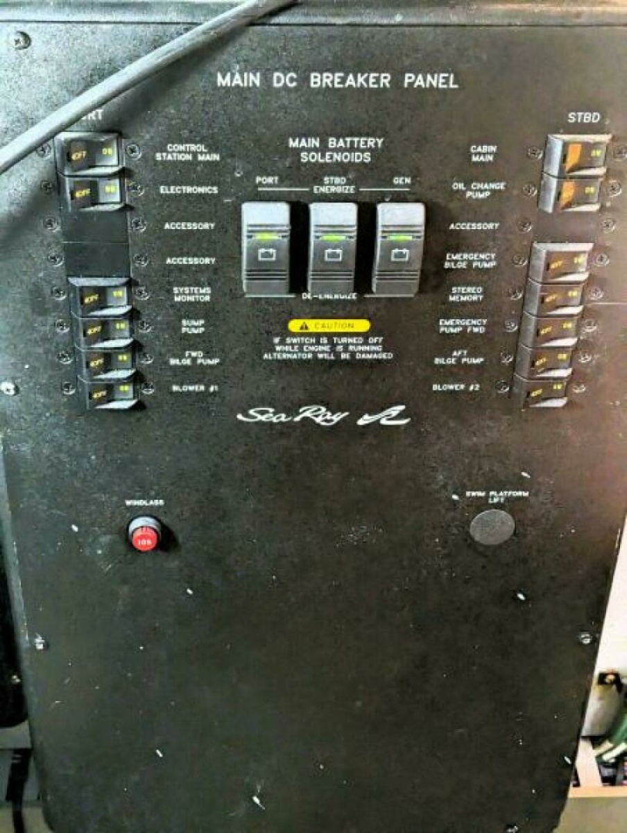 2000 Sea Ray 410 SUNDANCER 41
