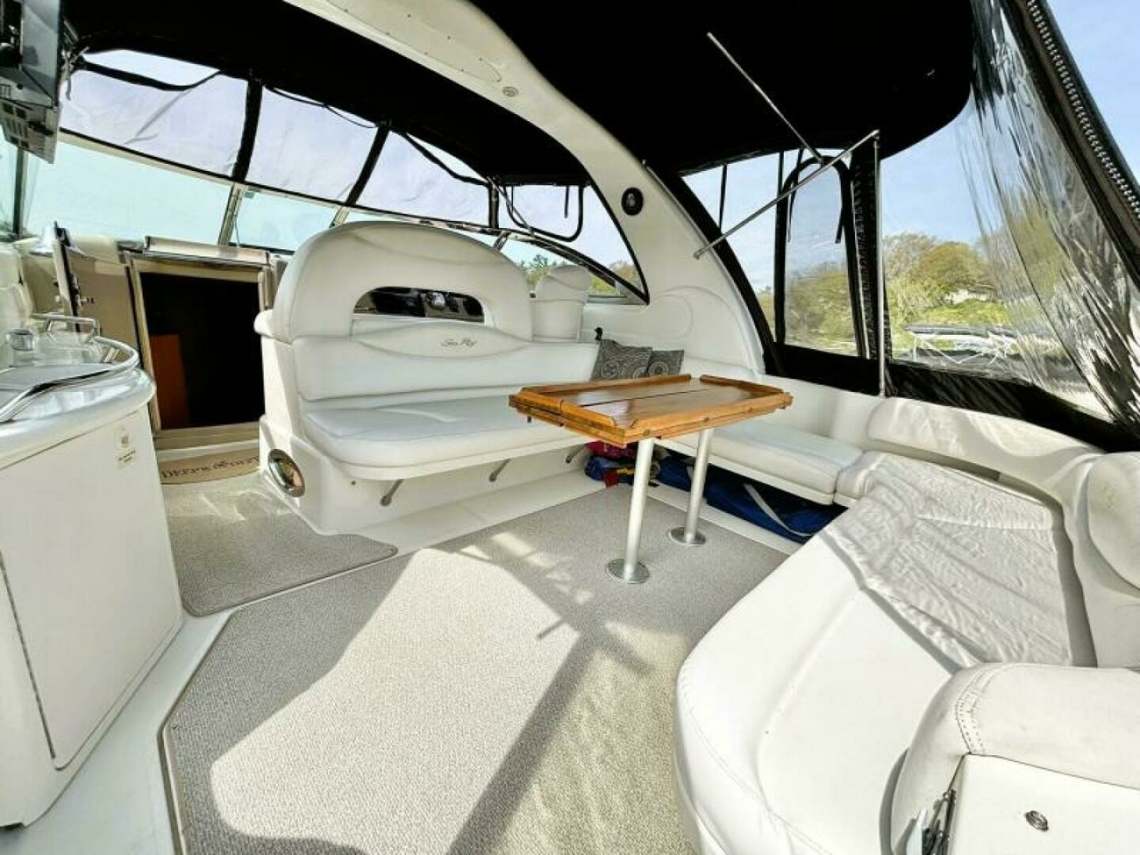 2000 Sea Ray 410 SUNDANCER 41