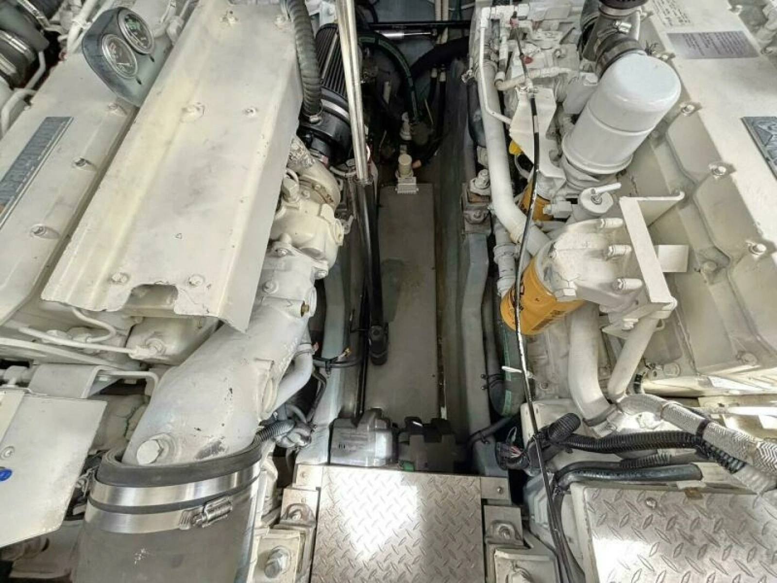 2000 Sea Ray 410 SUNDANCER 41