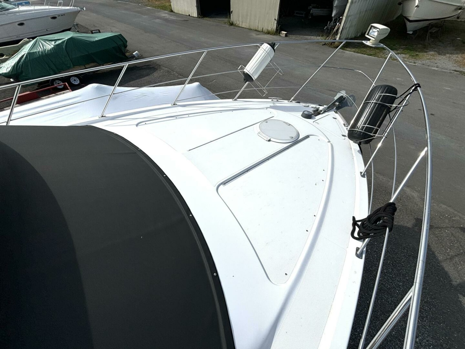 2003 Carver 396 Motor Yacht 39