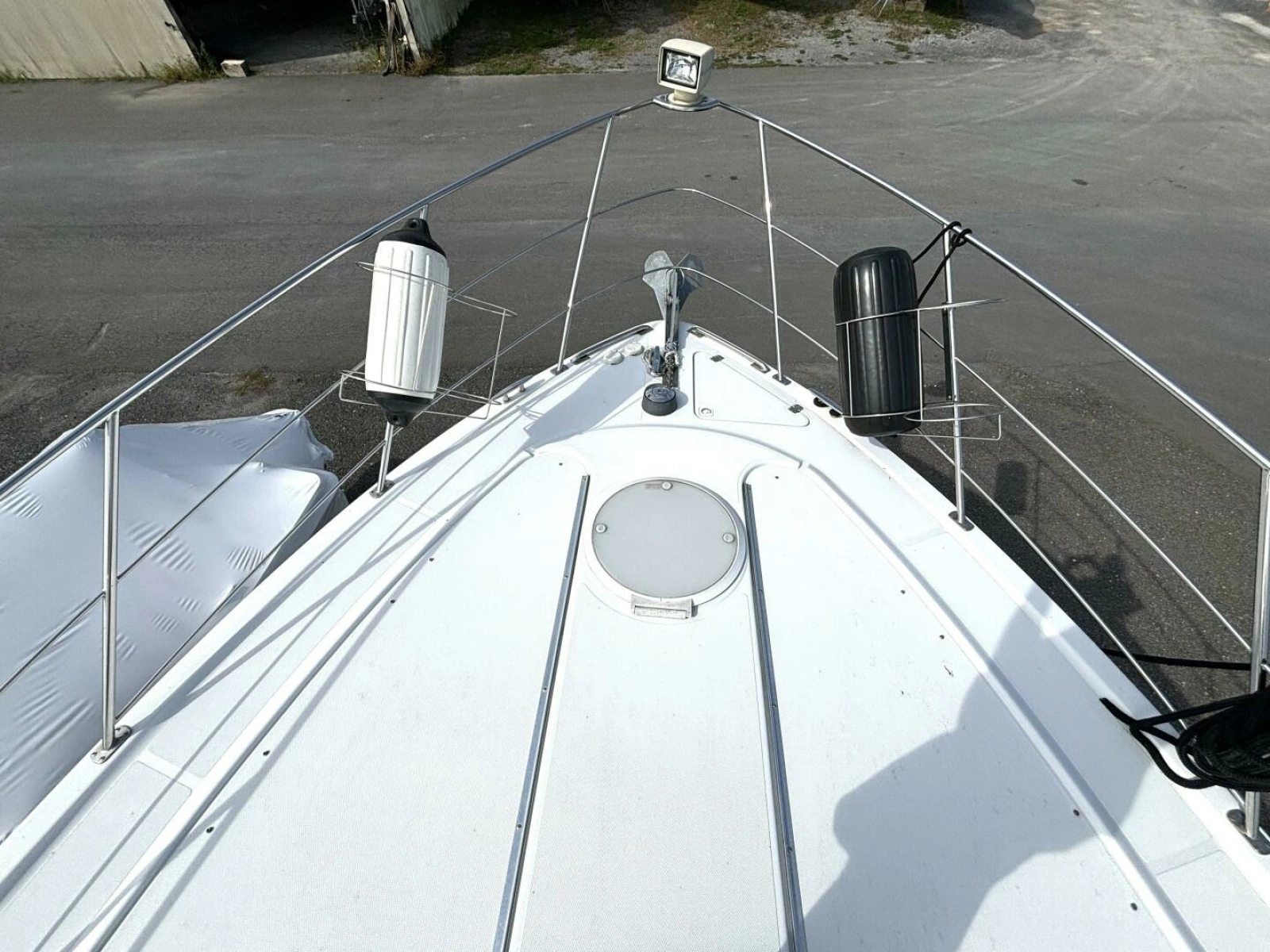 2003 Carver 396 Motor Yacht 39