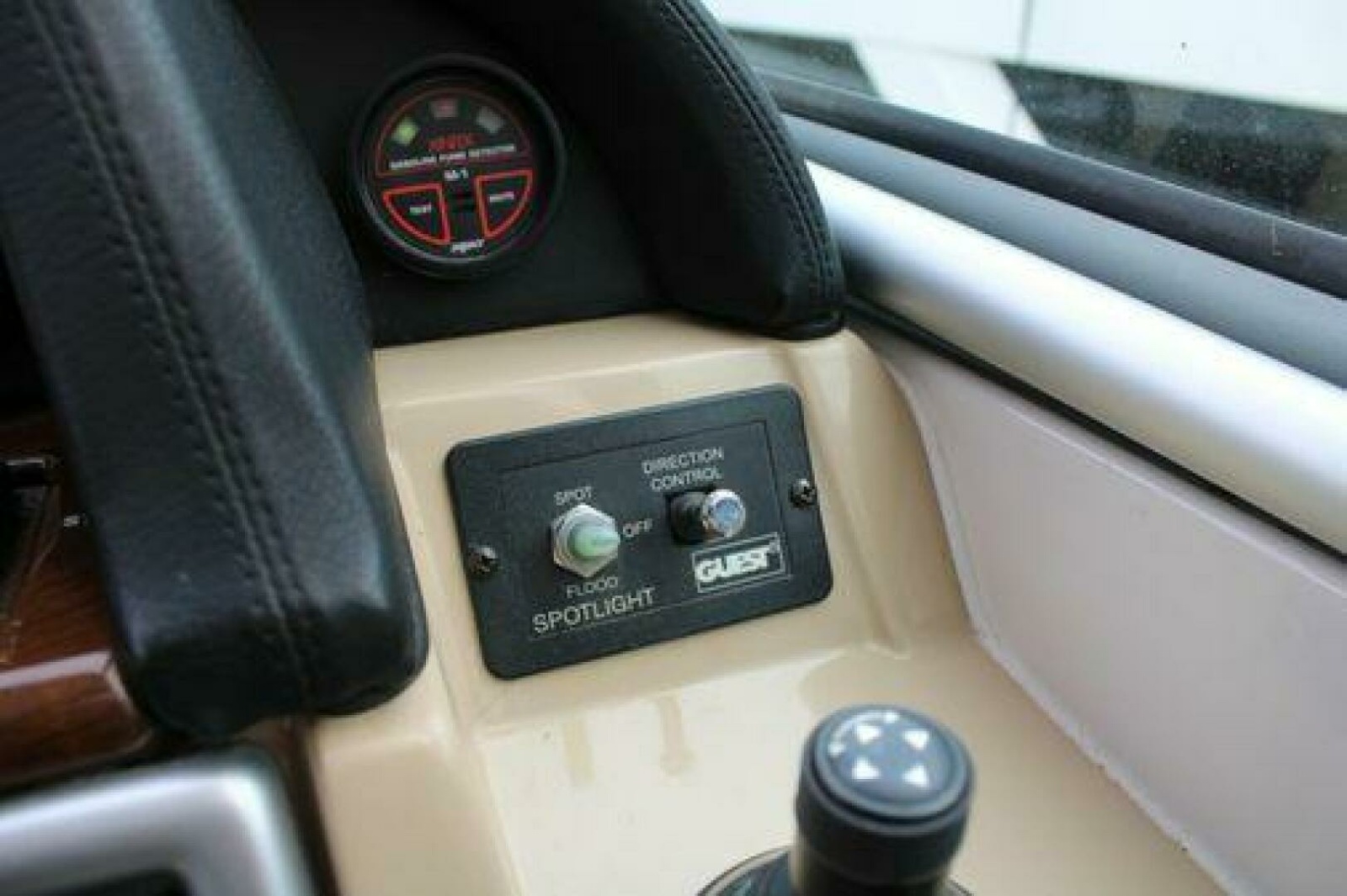 2011 Four Winns V335 33