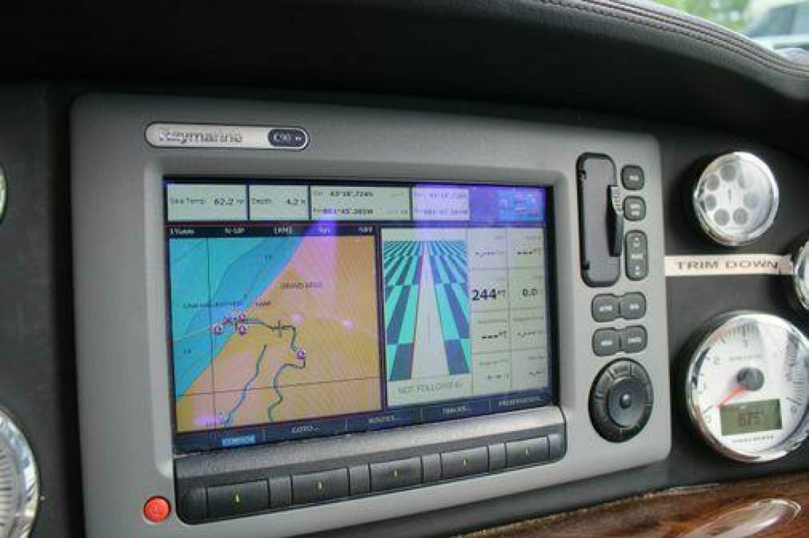 2011 Four Winns V335 33