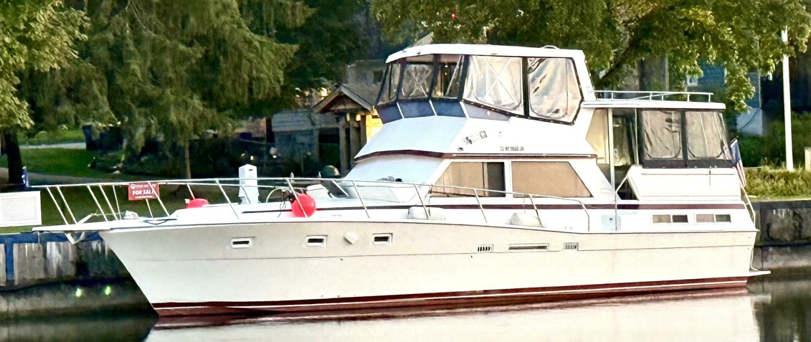 1987 Viking Motor Yacht 44