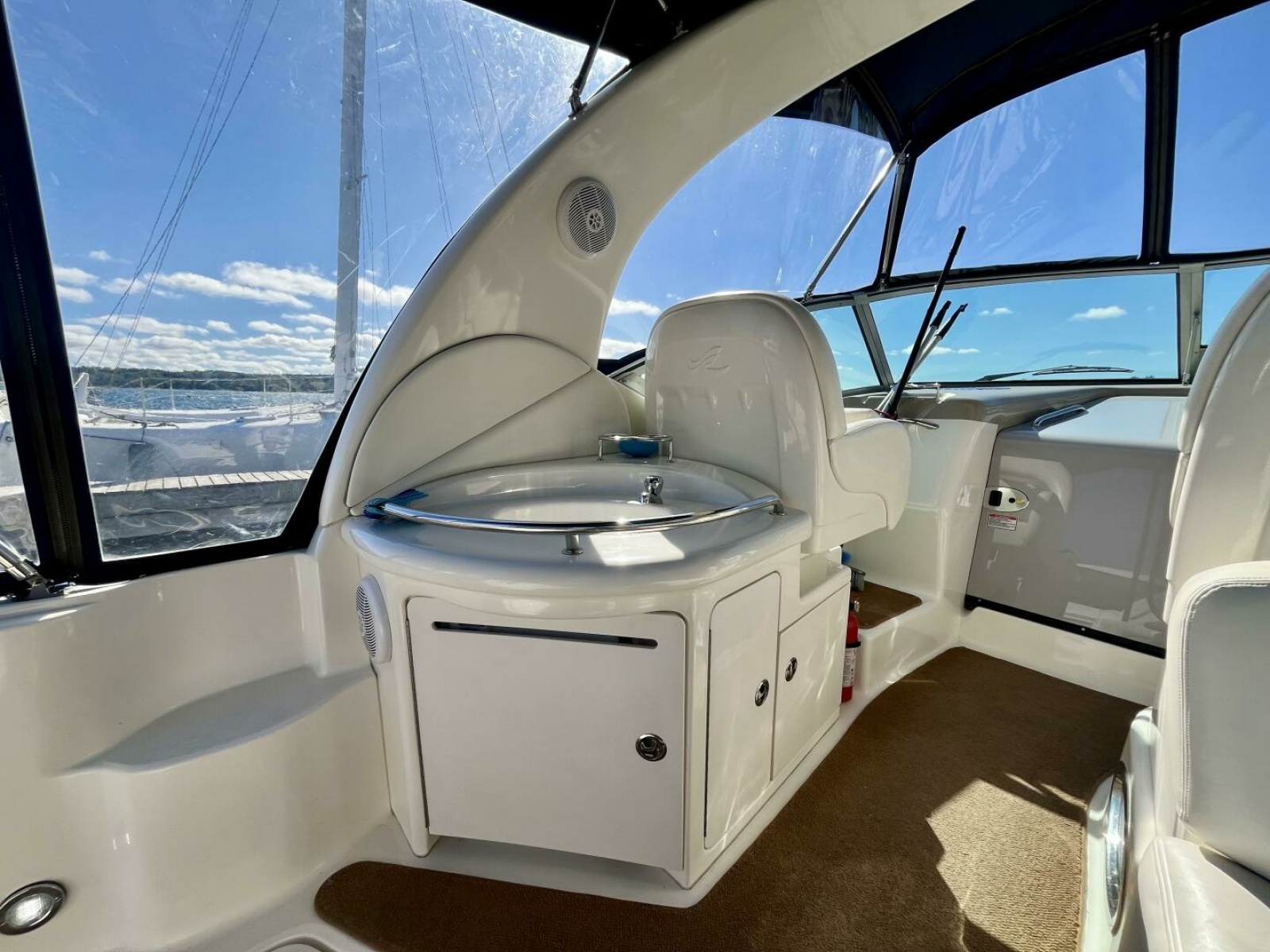 2004 Sea Ray 340 Sundancer 34