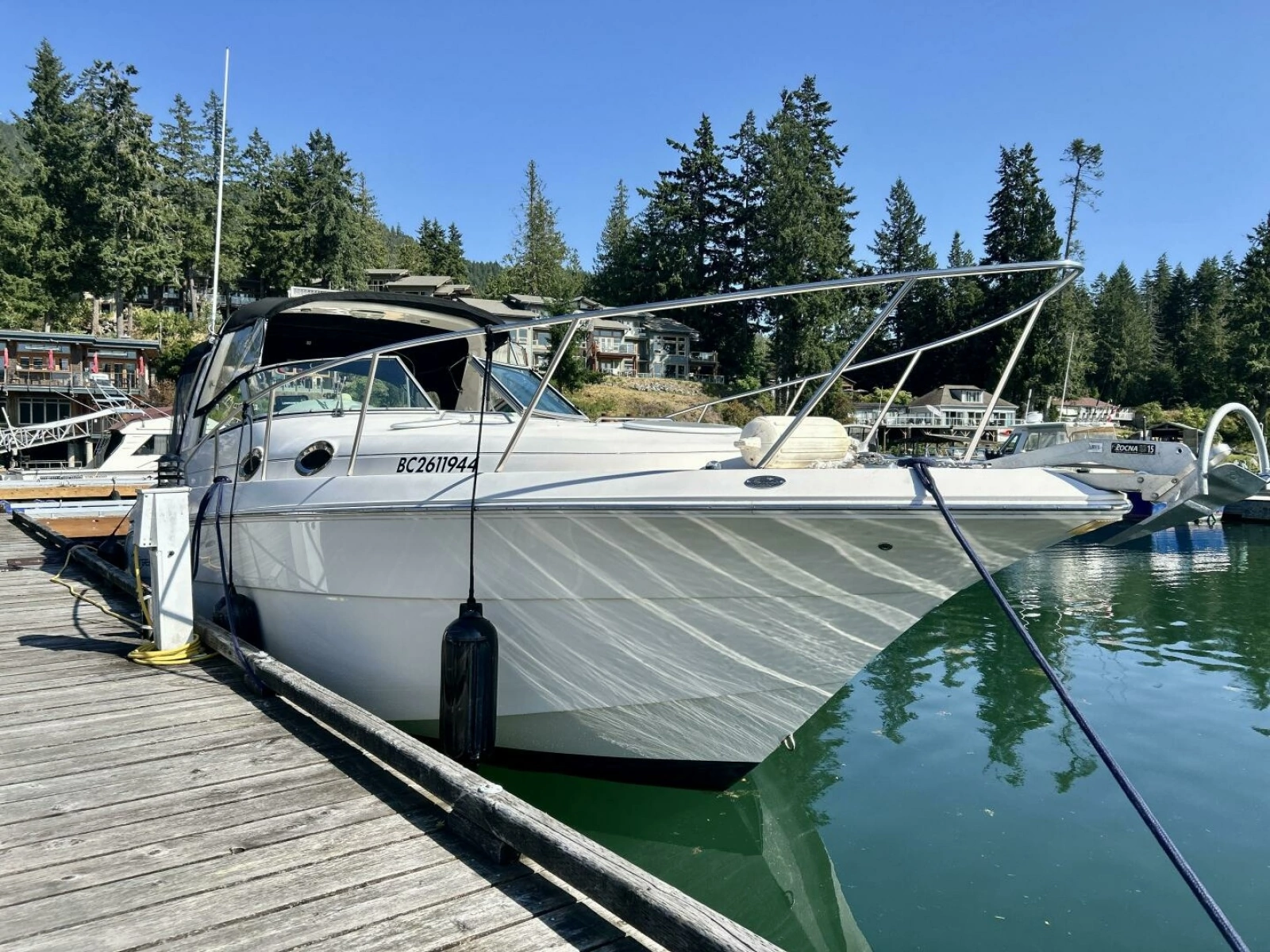 2003 Monterey 302 Cruiser 32