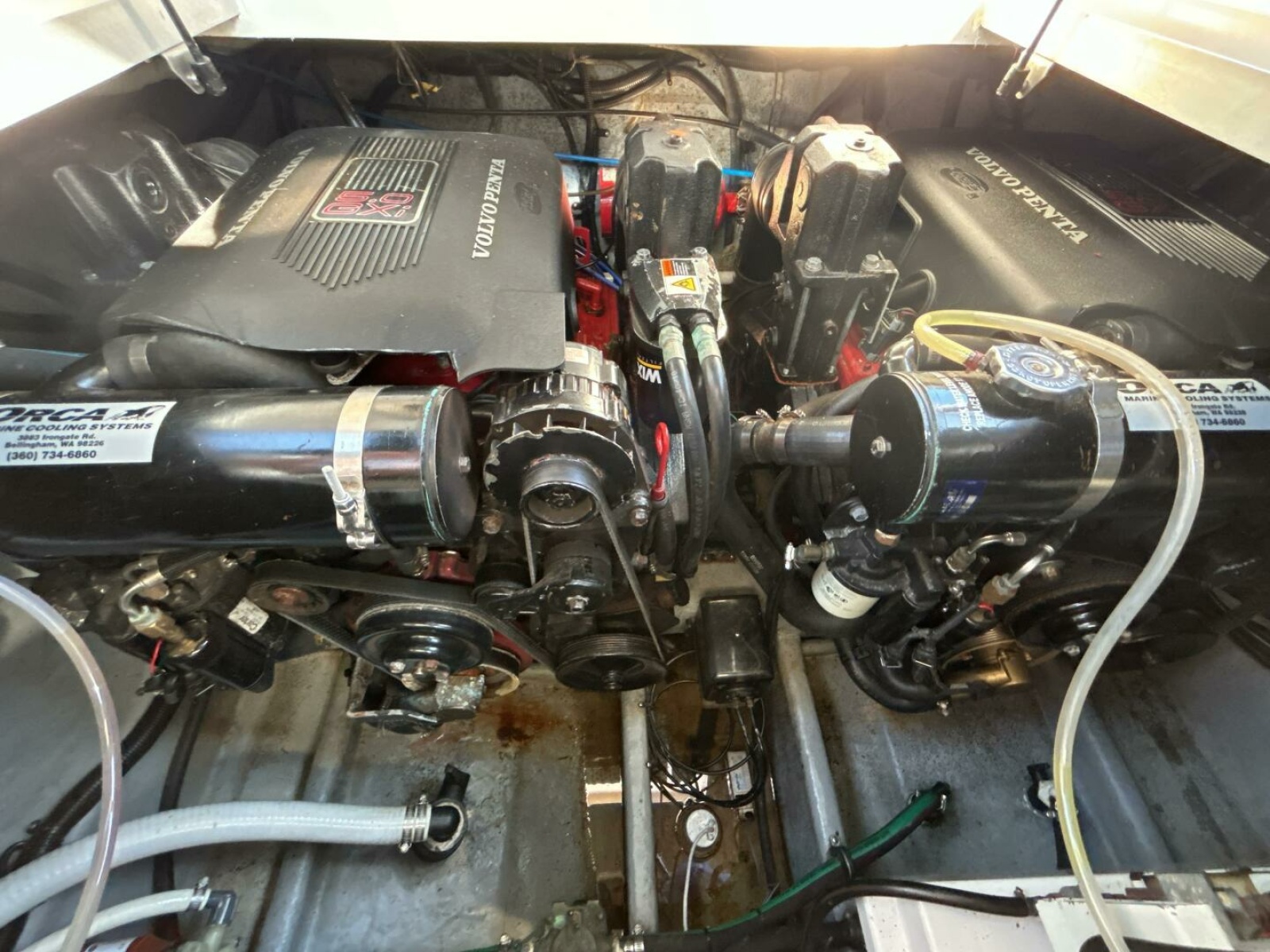 2003 Monterey 302 Cruiser 32