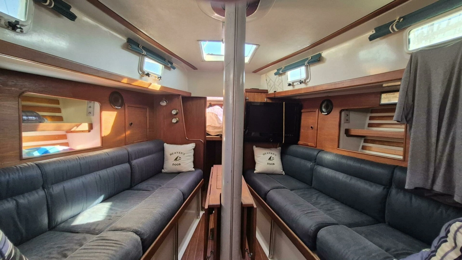 1981 Niagara 35 Classic 35