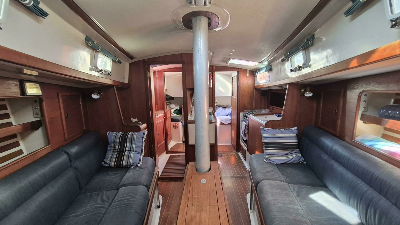 1981 Niagara 35 Classic 35