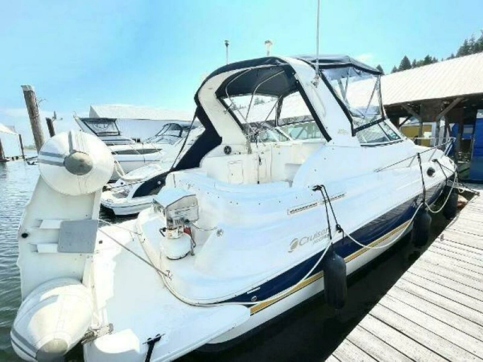 2004 Cruisers Yachts 280 CXI 28