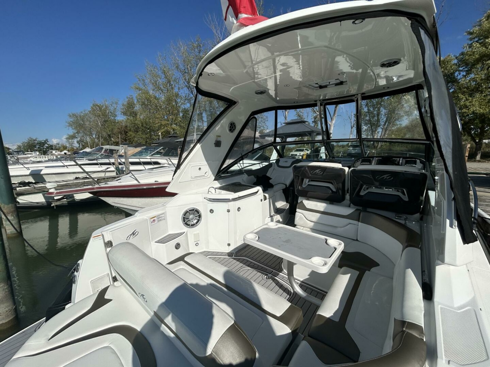 2015 Monterey 355 Sport Yacht 35