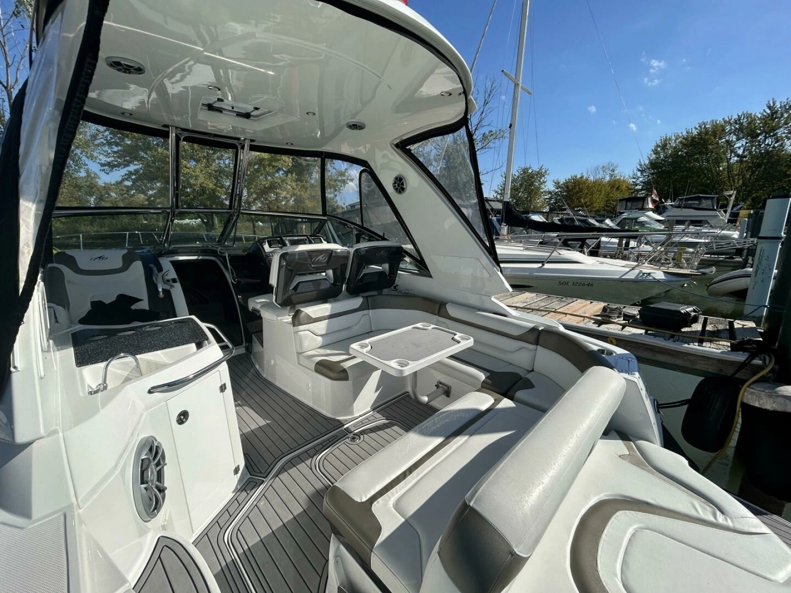 2015 Monterey 355 Sport Yacht 35