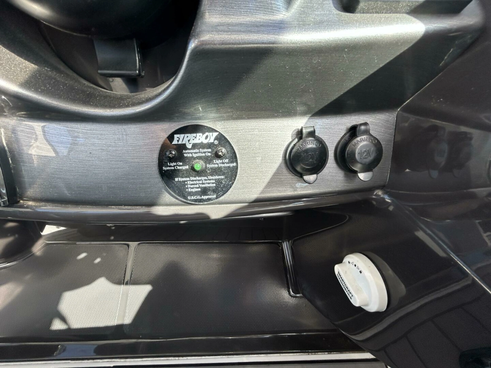 2015 Monterey 355 Sport Yacht 35