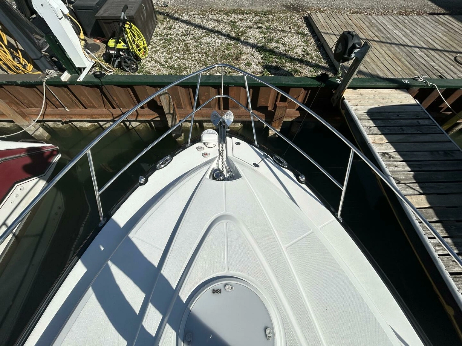 2015 Monterey 355 Sport Yacht 35