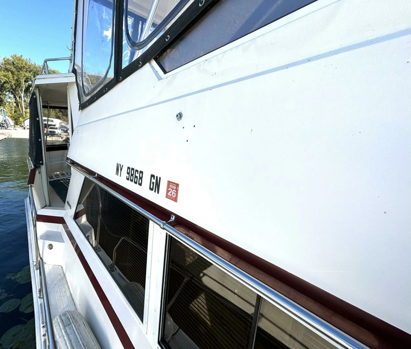 1987 Viking Motor Yacht 44