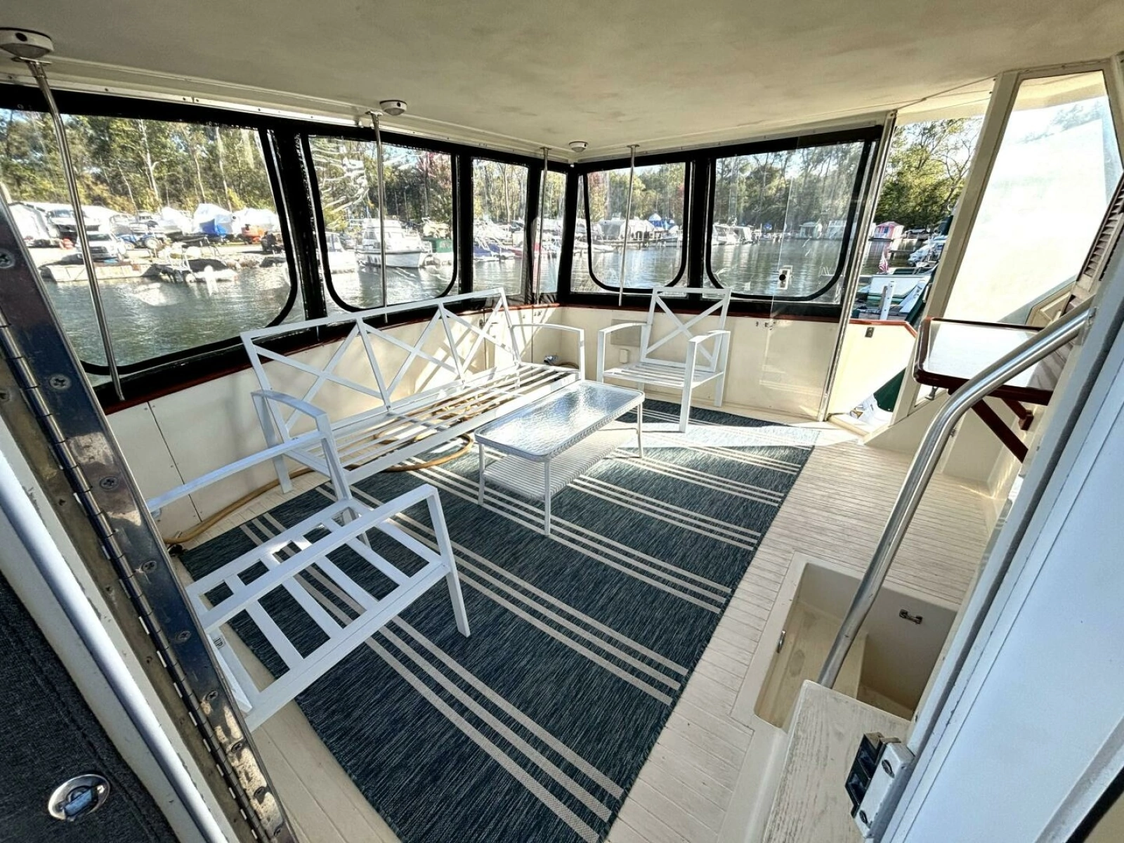 1987 Viking Motor Yacht 44