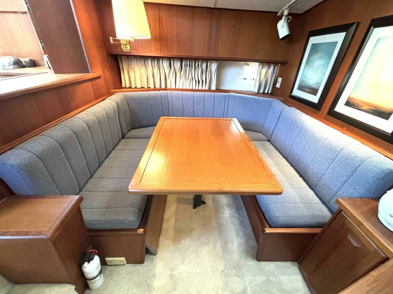 1987 Viking Motor Yacht 44