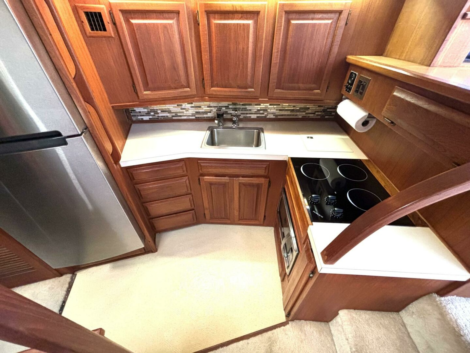 1987 Viking Motor Yacht 44