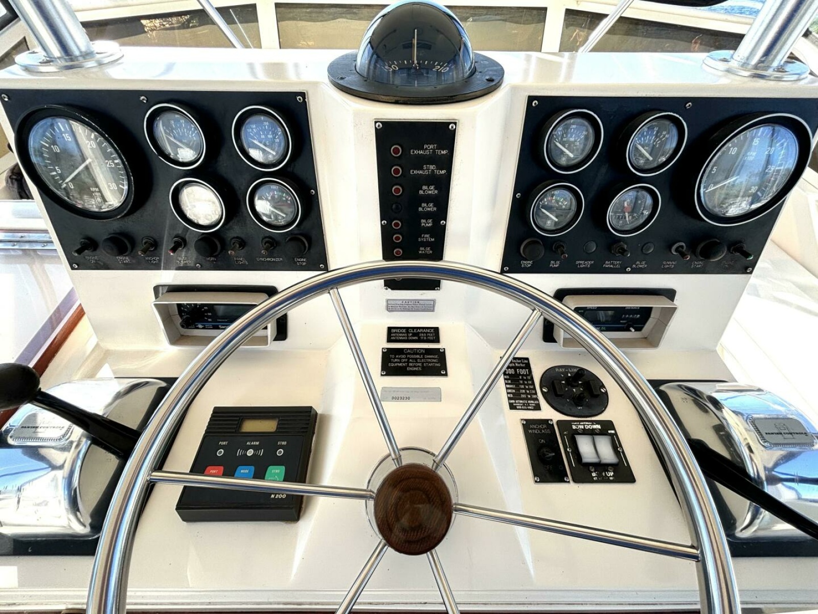 1987 Viking Motor Yacht 44