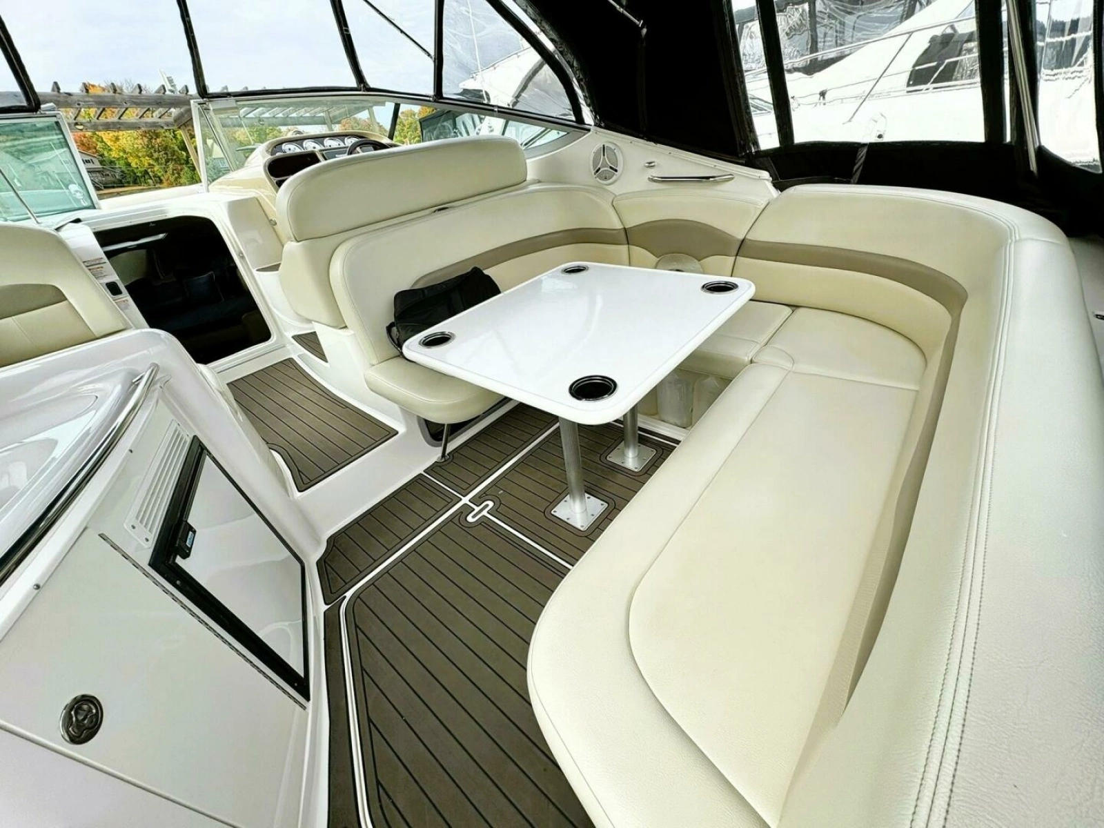 2004 Chaparral 310 SIGNATURE 31