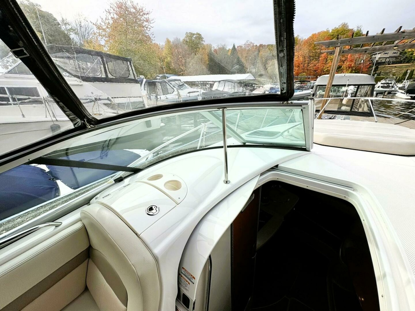 2004 Chaparral 310 SIGNATURE 31