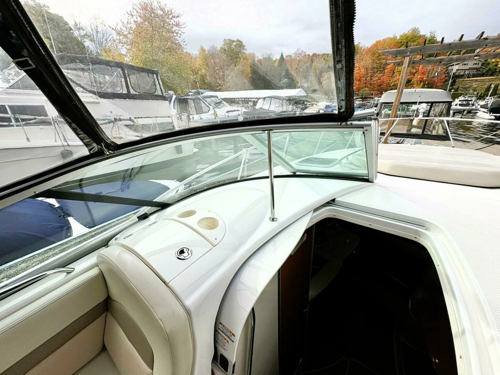 2004 Chaparral 310 SIGNATURE 31