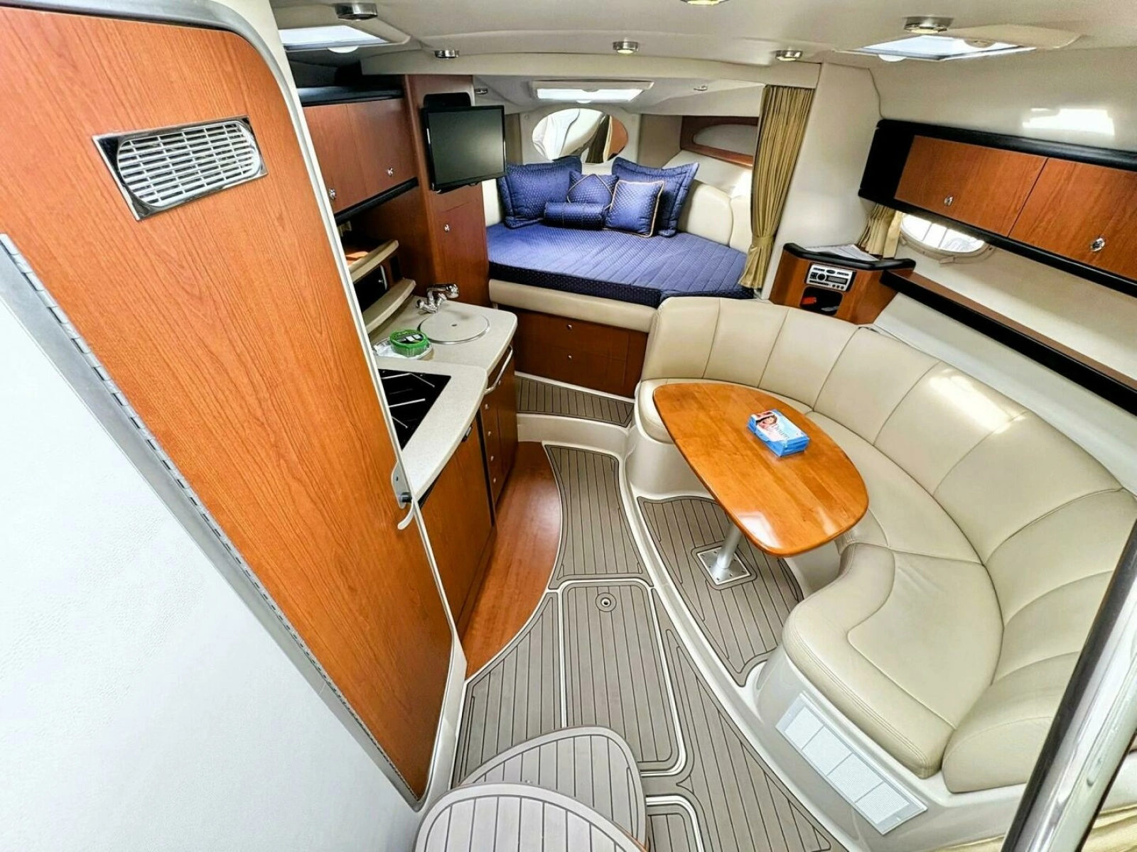 2004 Chaparral 310 SIGNATURE 31