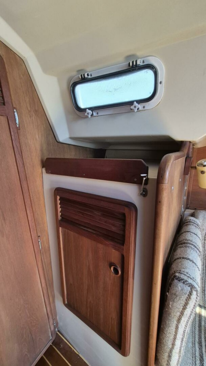 1984 Mirage Yachts 35 35