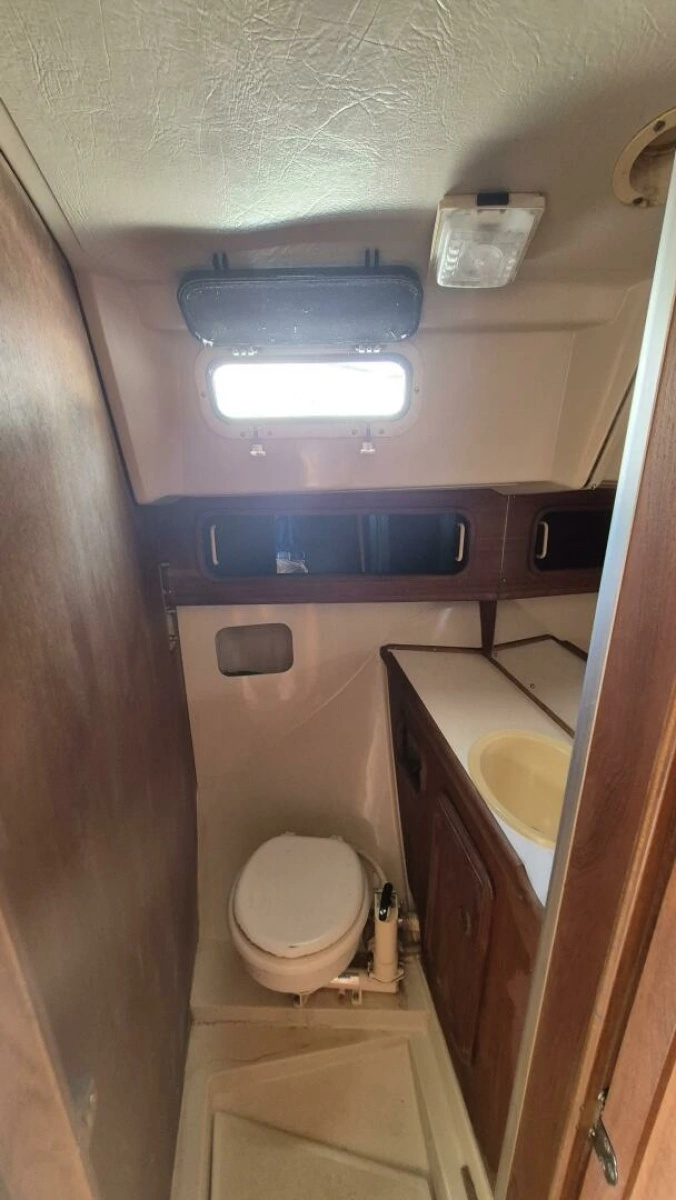 1984 Mirage Yachts 35 35