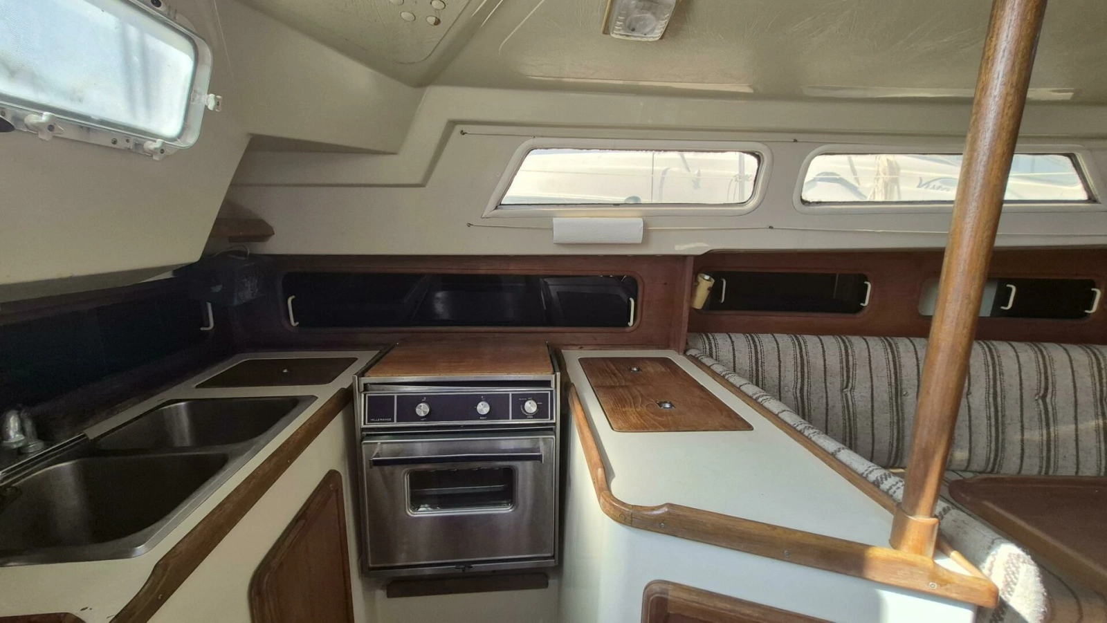 1984 Mirage Yachts 35 35