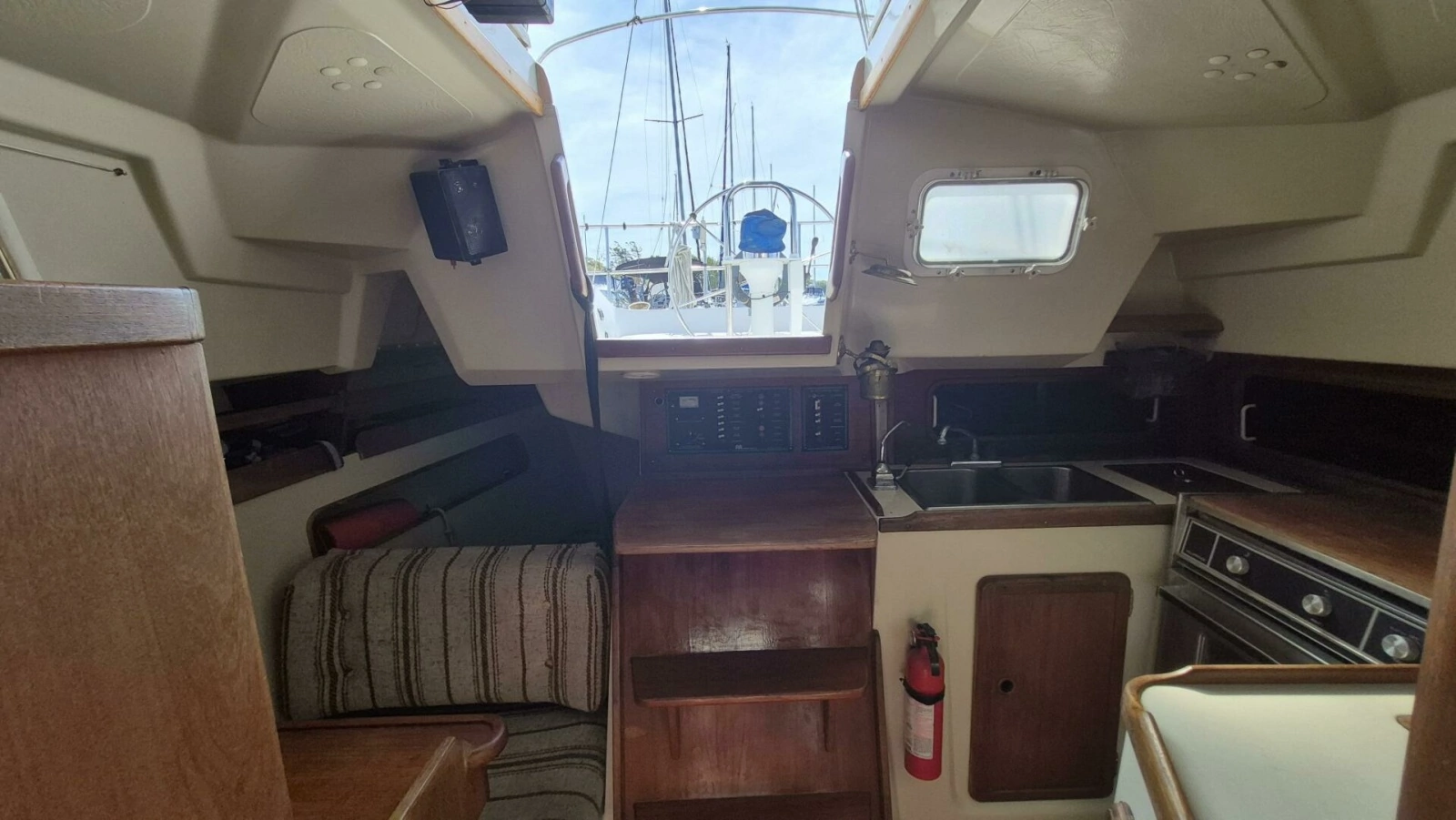 1984 Mirage Yachts 35 35