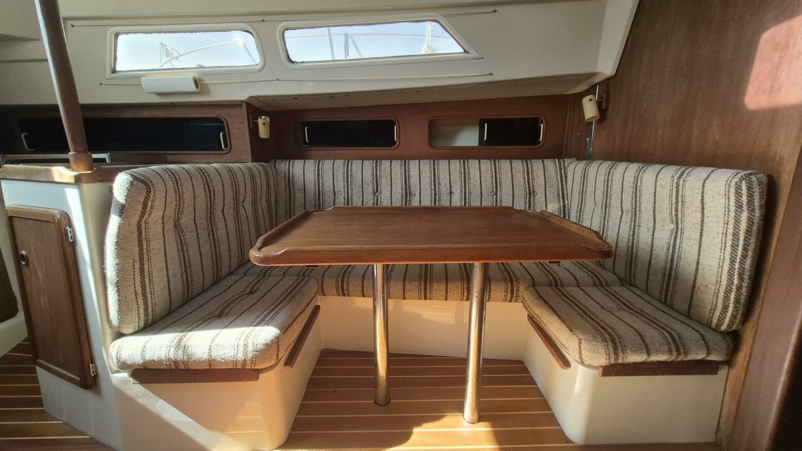 1984 Mirage Yachts 35 35