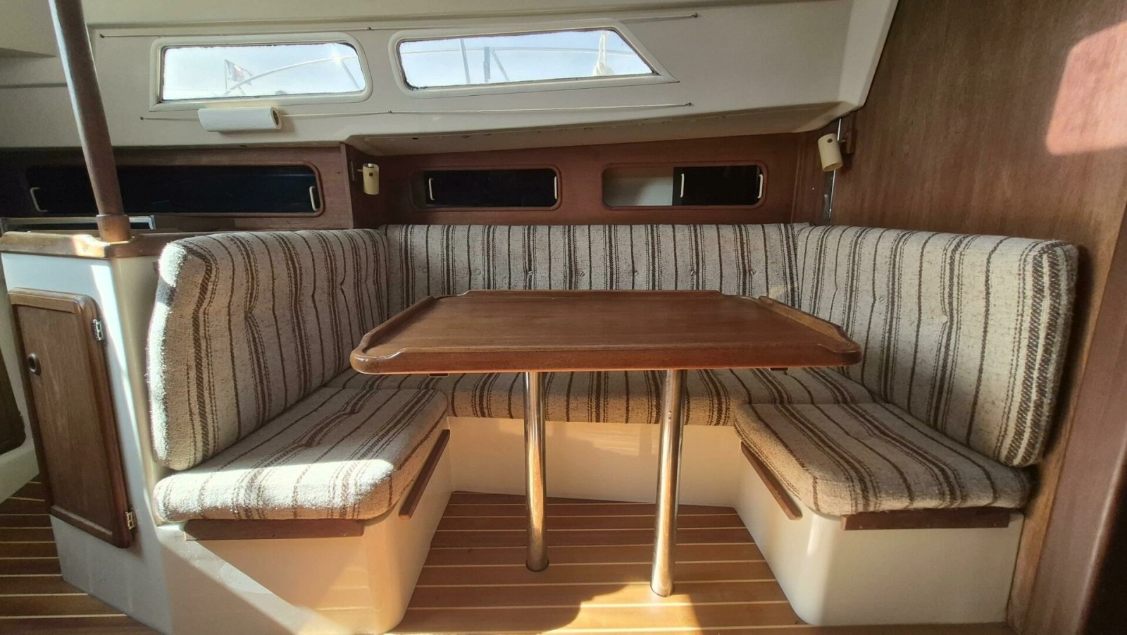 1984 Mirage Yachts 35 35