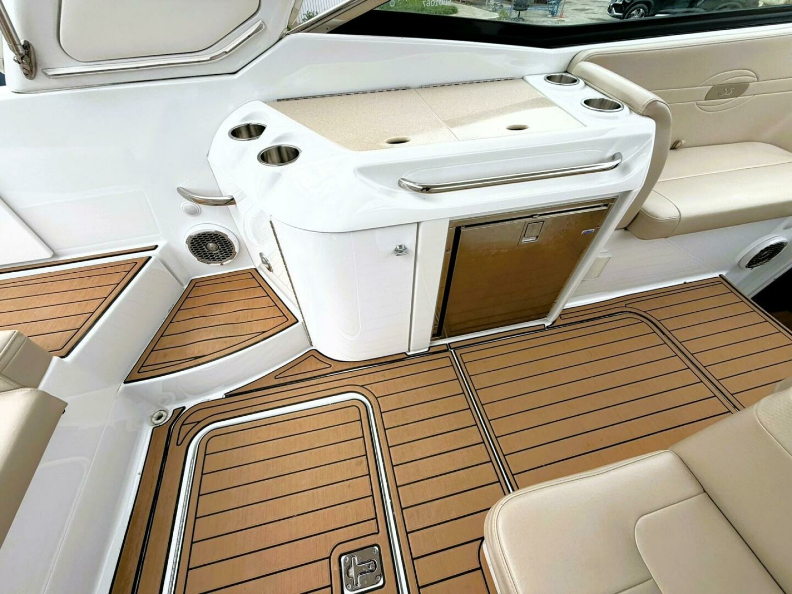 2011 Formula 310 SUN SPORT 31