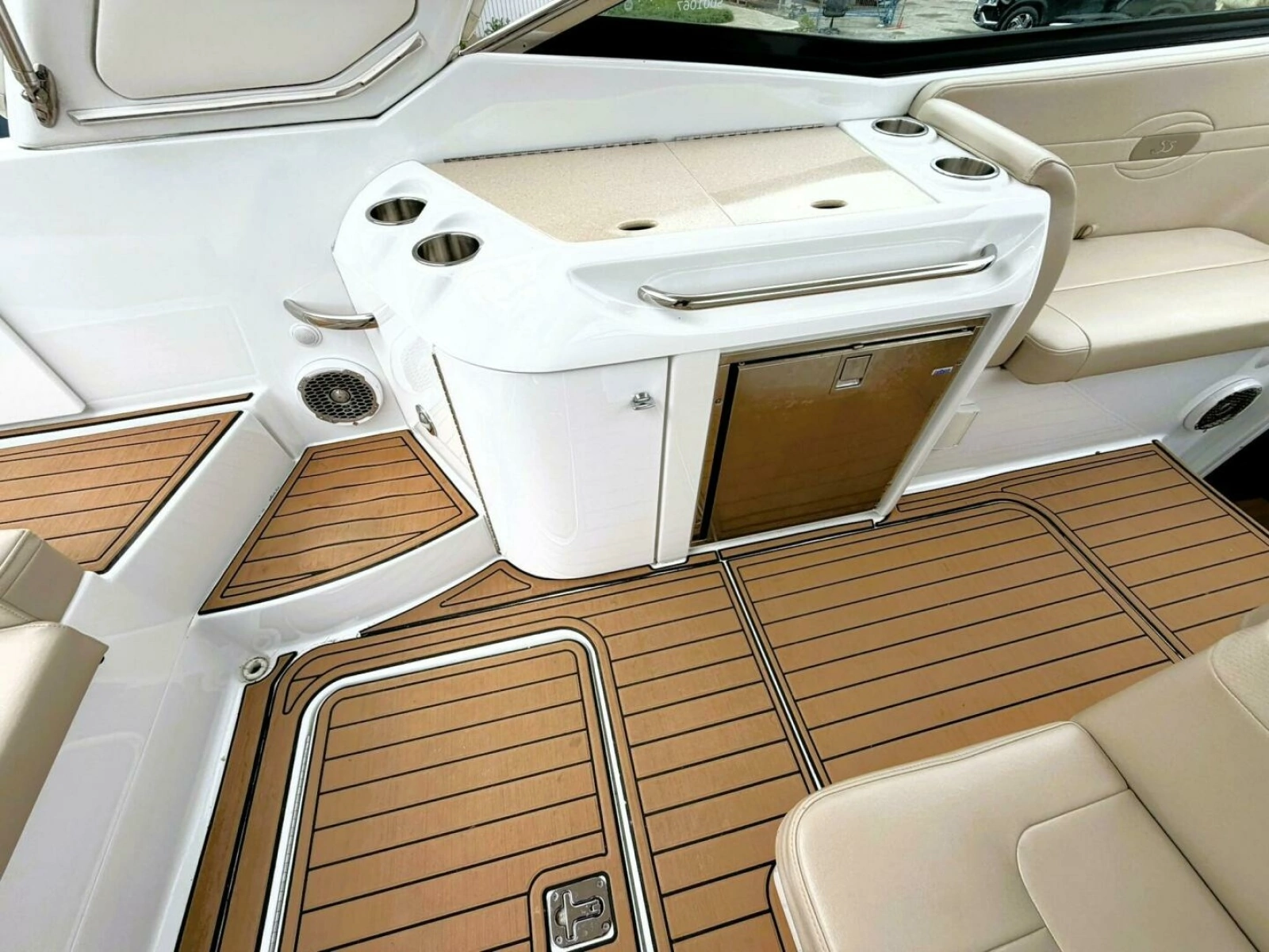 2011 Formula 310 SUN SPORT 31
