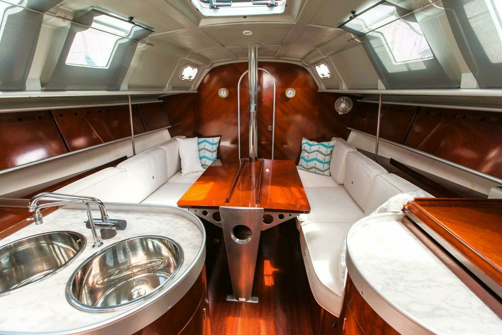 1989 Beneteau FIRST 35s5 36