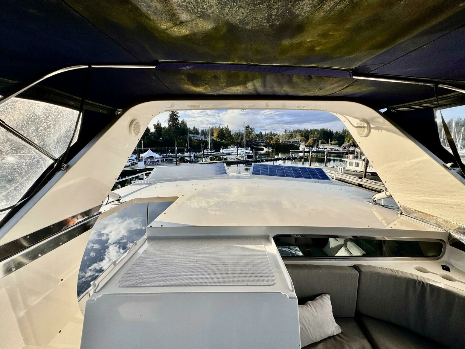 1997 Camargue Yachtfisher 48