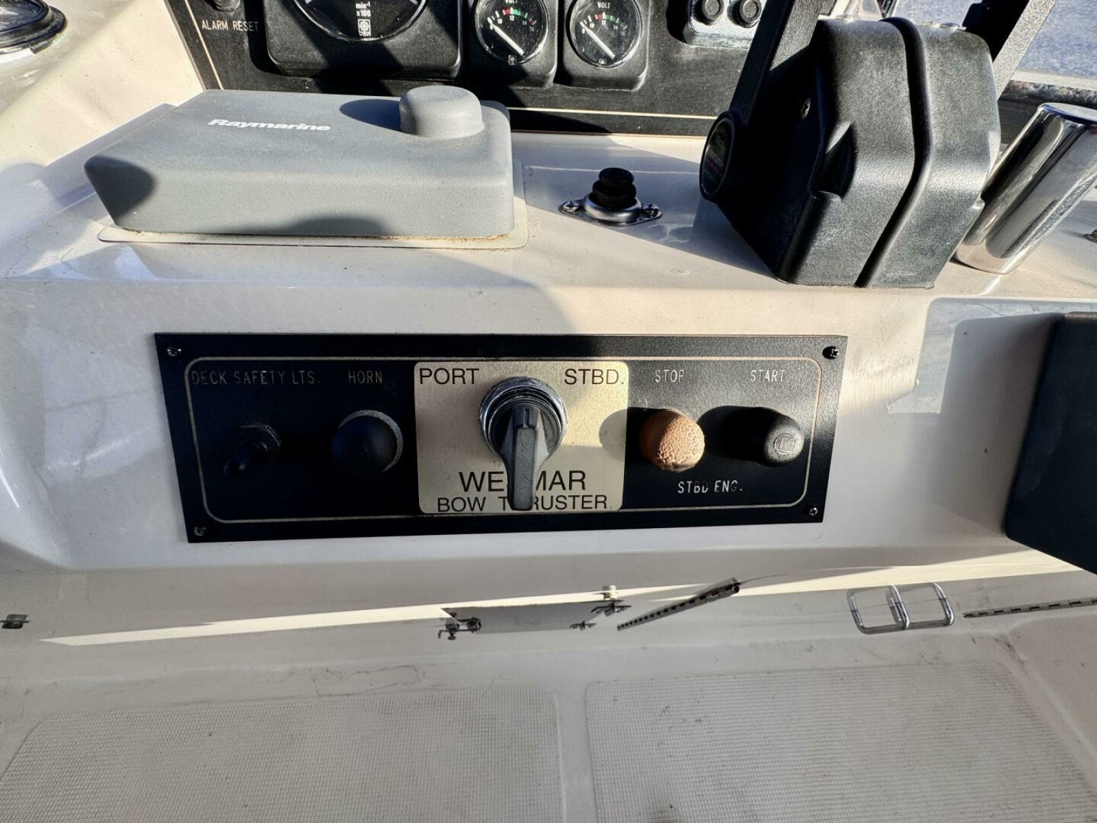 1997 Camargue Yachtfisher 48